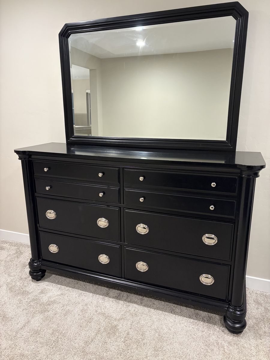 Black Dresser