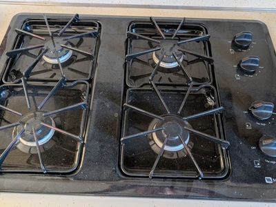 Maytag Black Gas Cooktop 4-Burner Range Stove