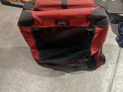 Collapsible Dog Crate