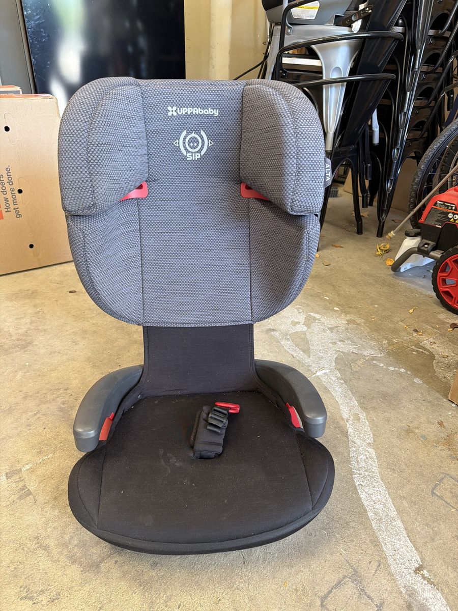 UPPAbaby Alta SIP Grey High-Back Booster Car Seat