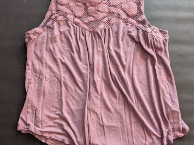 Maurices Women's Purple Lace Yoke Button Back Sleeveless Top Size L