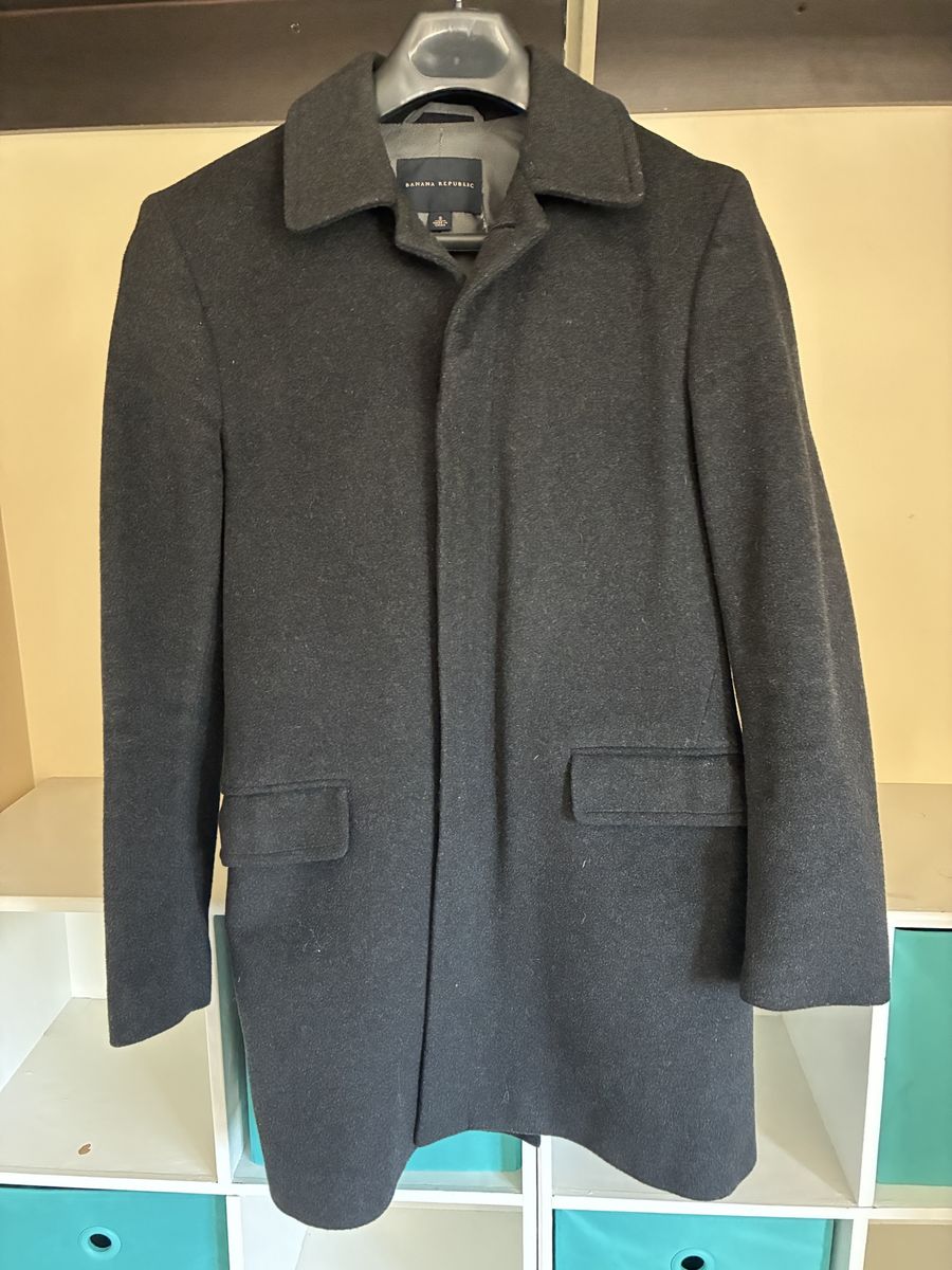 Banana Republic Men's Charcoal Gray Wool Blend Topcoat Size S - Excellent Condition