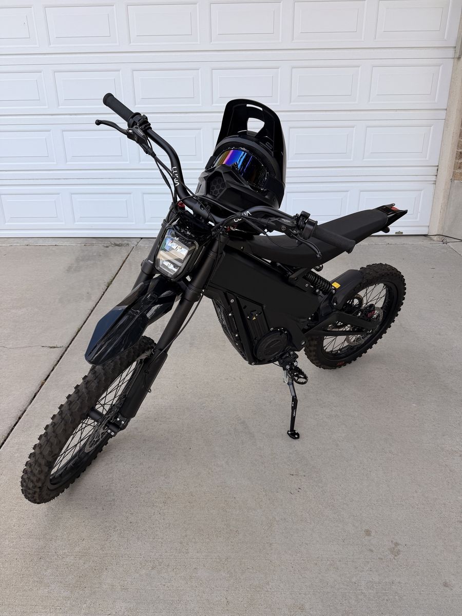 Talaria XXX & Fox V Core Helmet with cardo- 356 Miles, Luna Cycle Upgrades