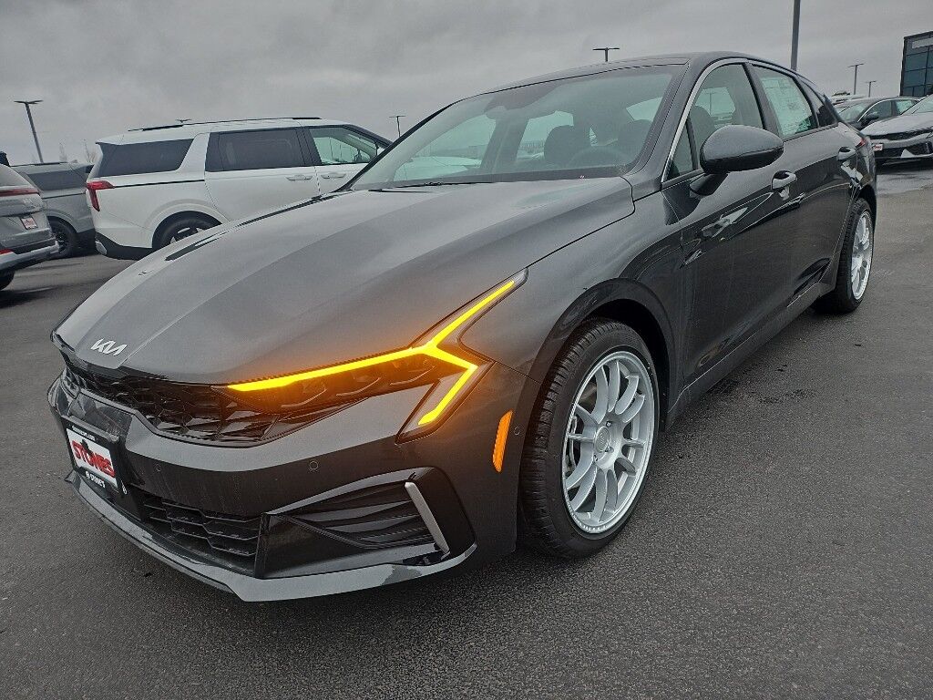2026 Kia K5 EX
