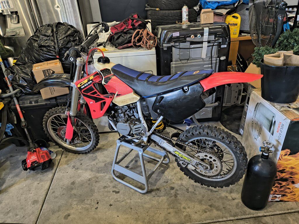 dirt bike 2003 Honda 85r borded up to a 110