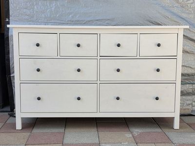 8 Drawer Dresser