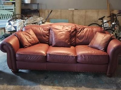 Red Leather La-Z-Boy Sofa—barely used!