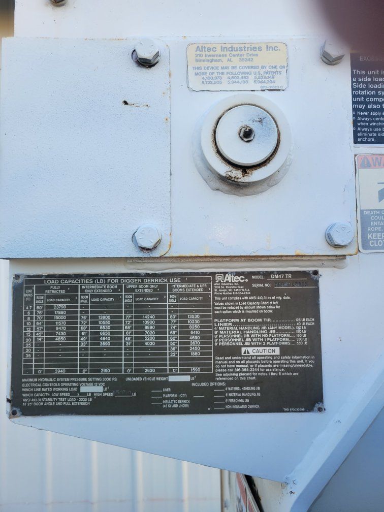 Main image 6