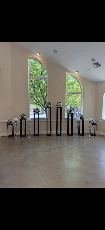 8 piece tall pillars/stands/lanterns