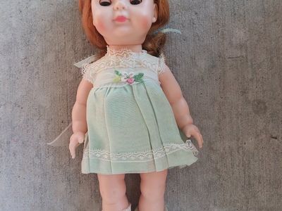 Vintage Vogue Doll 1964