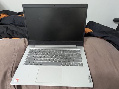 Levono IdeaPad Slim
