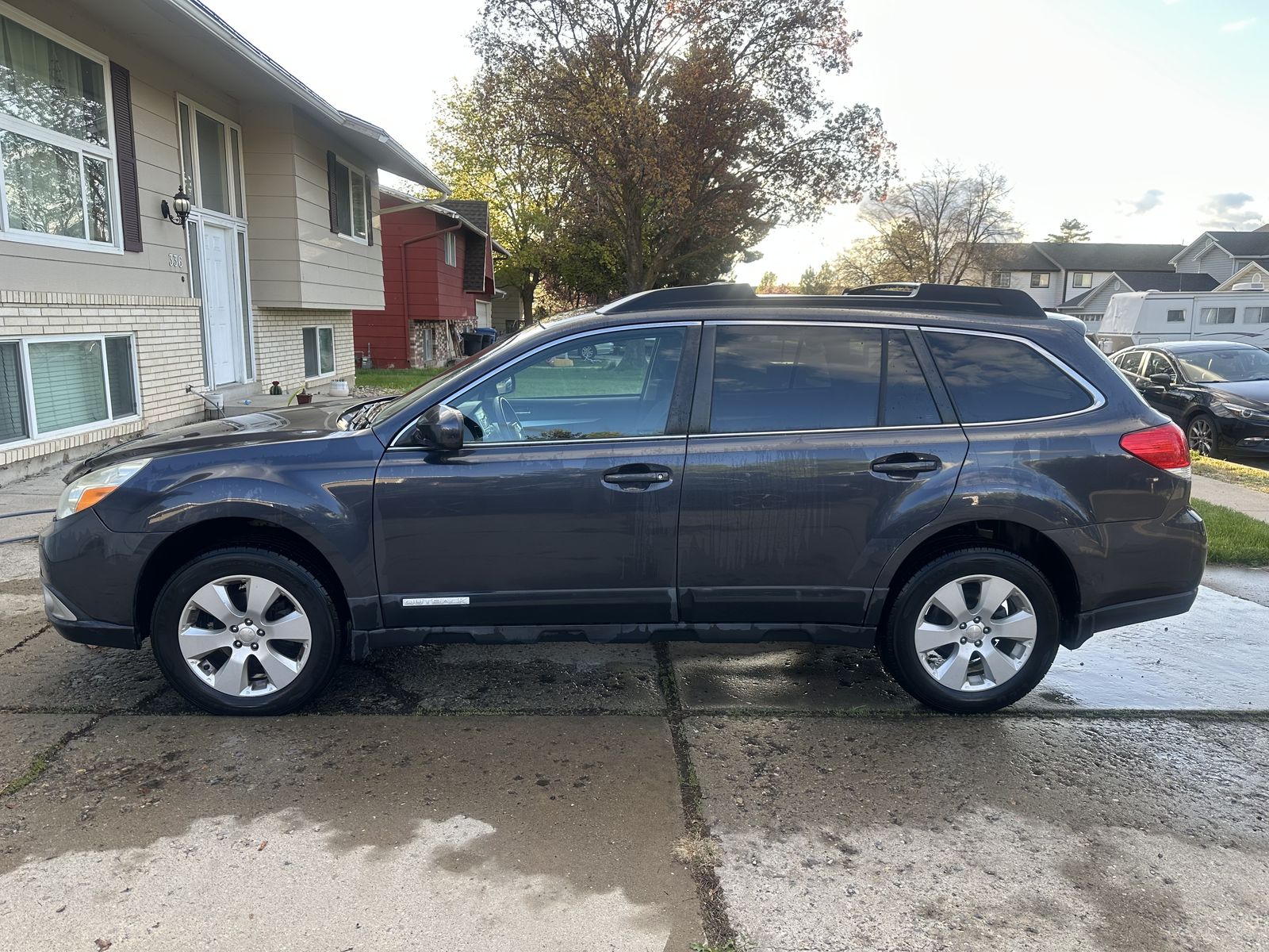 2011 SUBARU OUTBACK 2.5i Premium