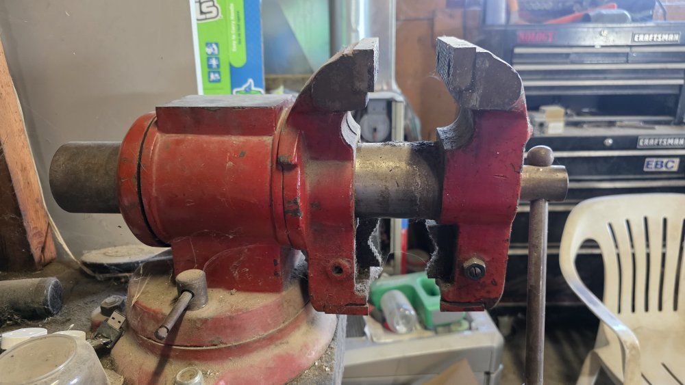 Heavy-Duty Red Bench Vise - Industrial Workholding Tool