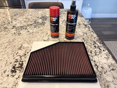 K&N Air Filter 33-3079 for BMW + Cleaning Kit