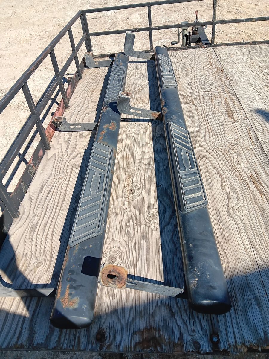 2011 Chevy 1500 4 door side steps