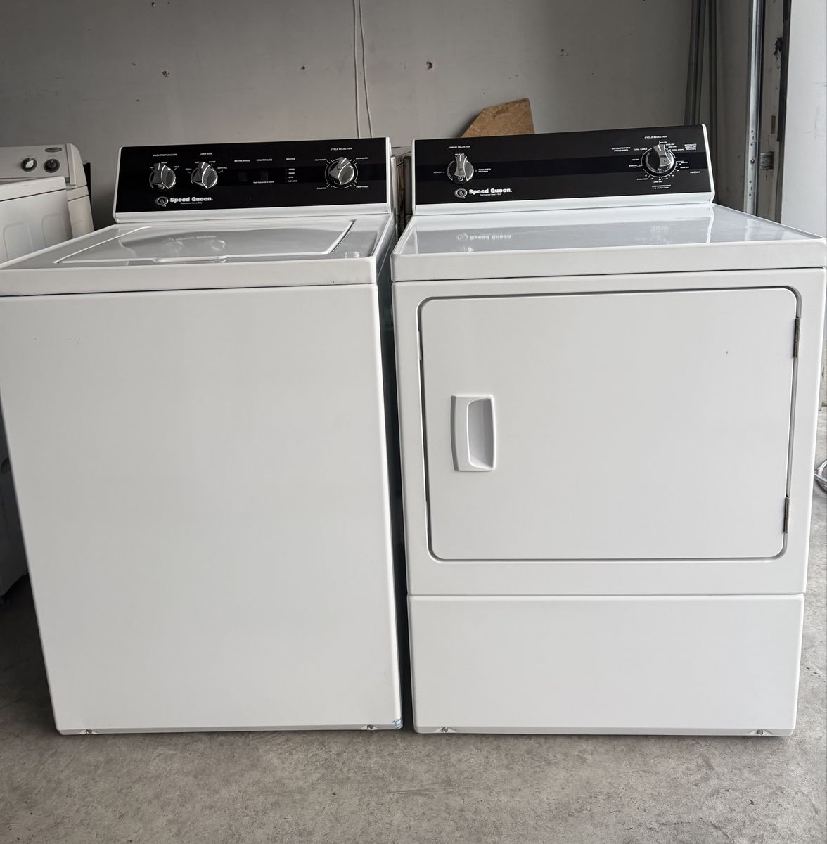 TR3 Washer & Electric Dryer Commercial Speed Queen