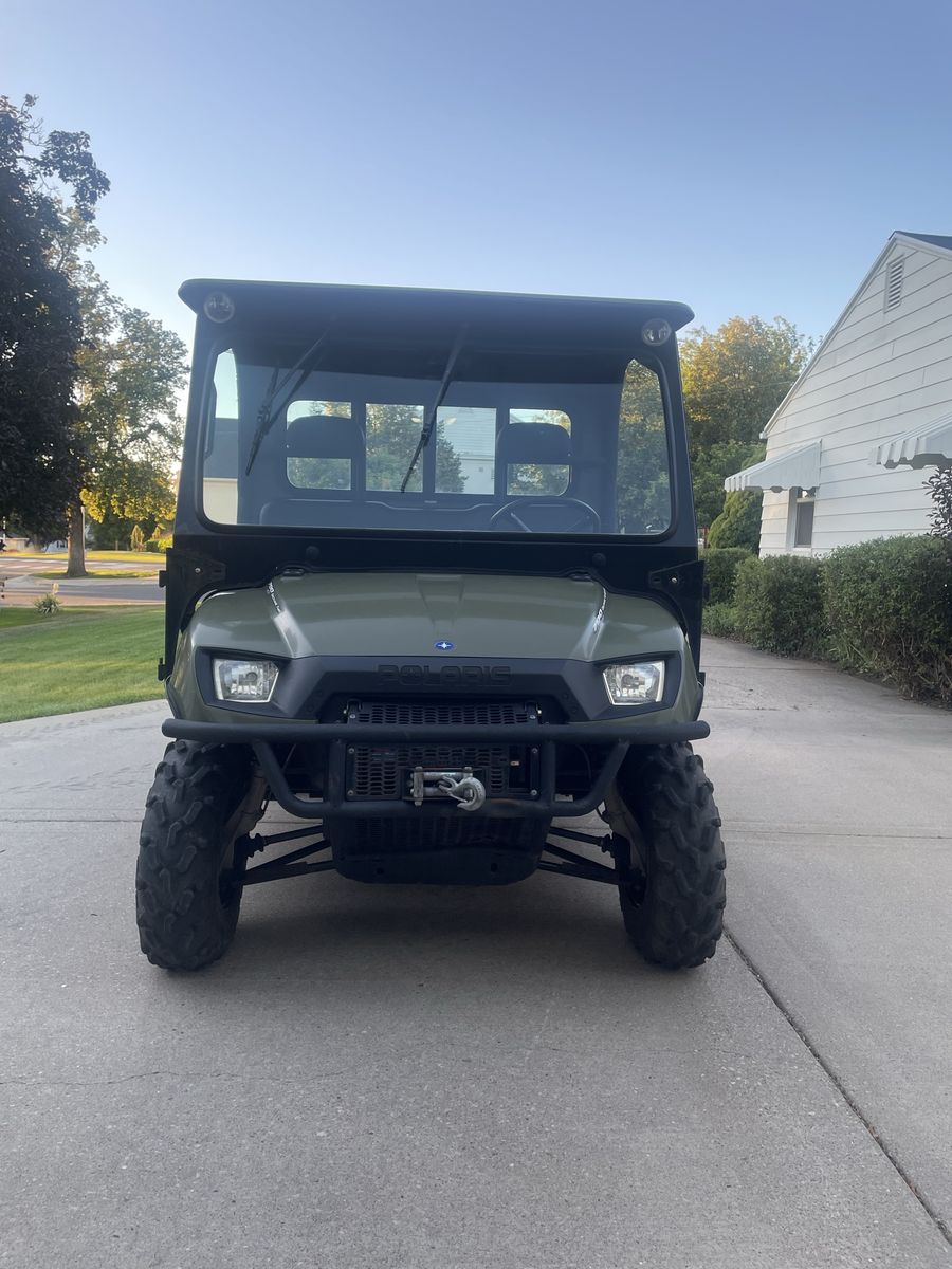 2005 Polaris Ranger 4x4 UTV - Green, Full Cab, Dump Bed, Winch, Trax for Winter, Utility Vehicle with Trailer