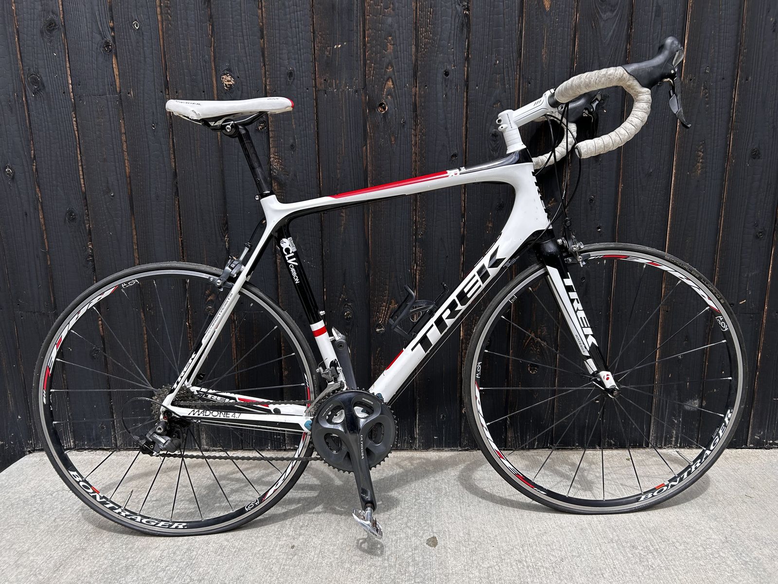 Trek 4.7 Madone Road Bike