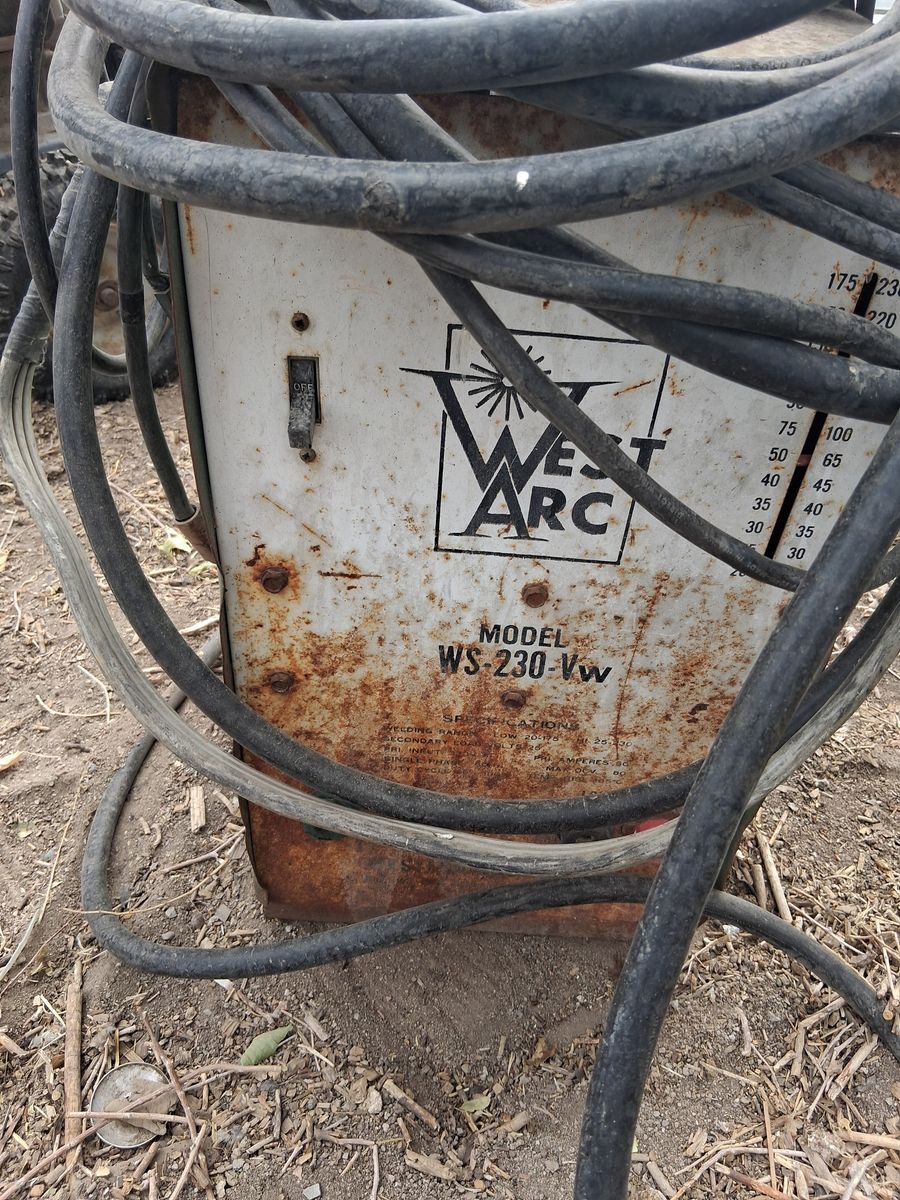 Arc welder