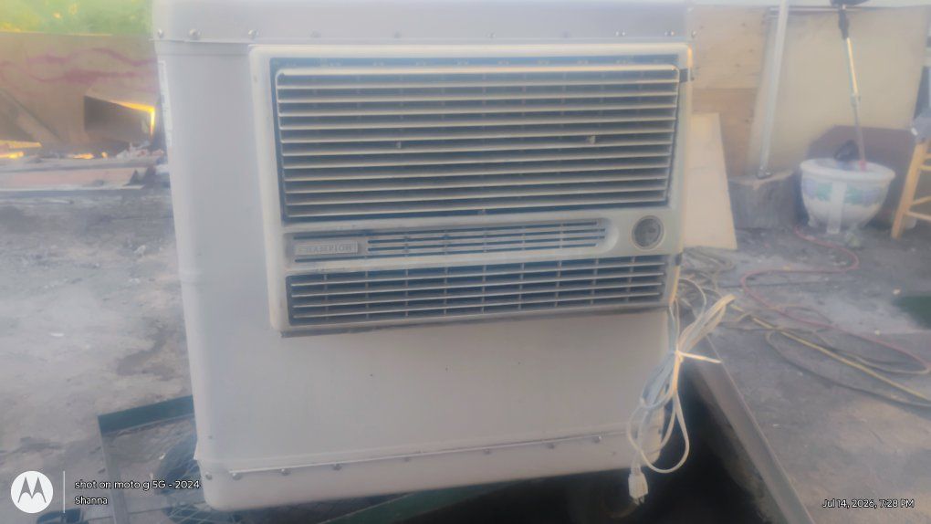 Champion Window Swamp Cooler - Digital Front  $150