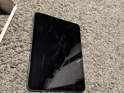 Apple iPad 10th Gen with Apple Pencil