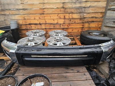 2016 Toyota Tundra Front Bumper