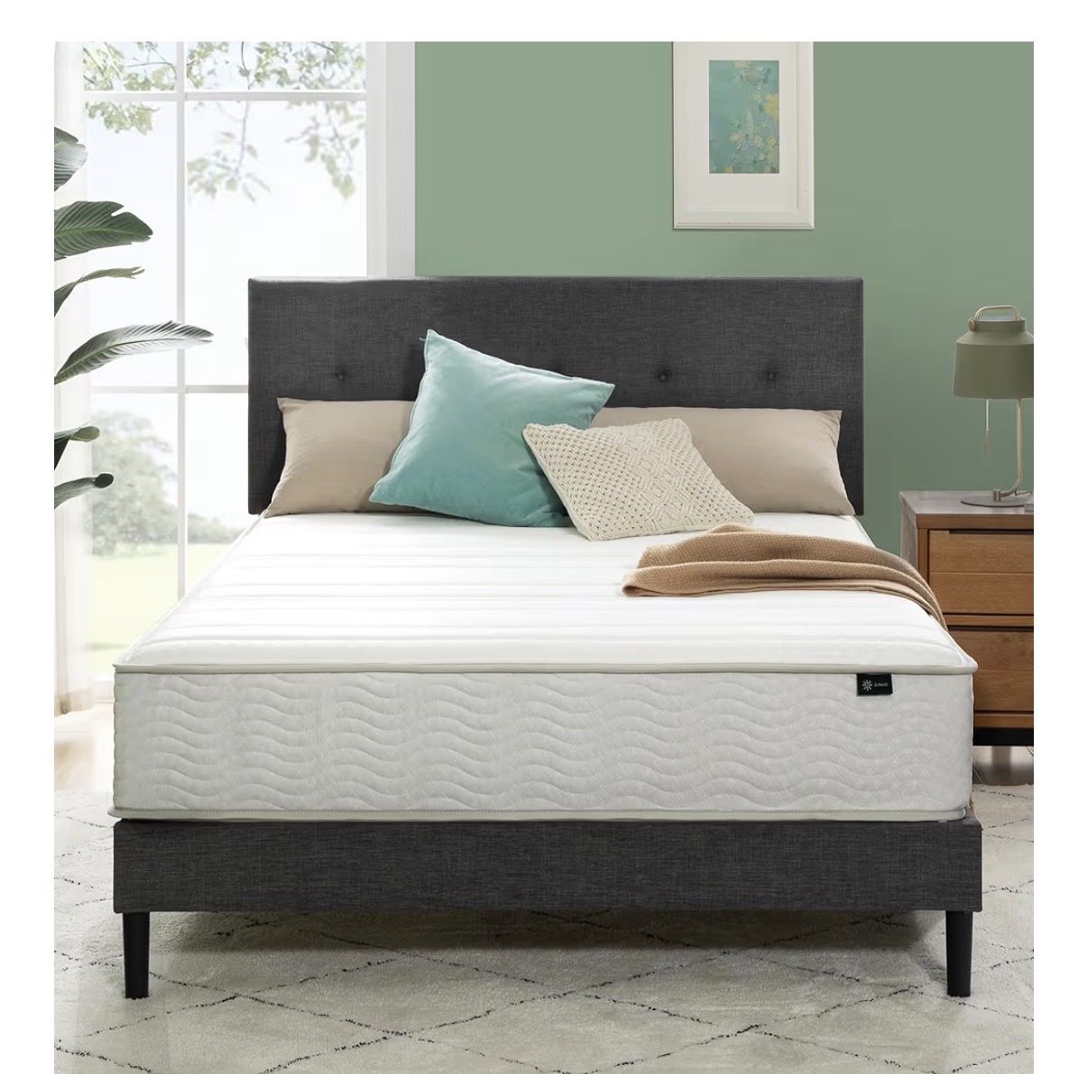 Brand new! Zinus 10 Inch Foam and Spring Hybrid Mattress
