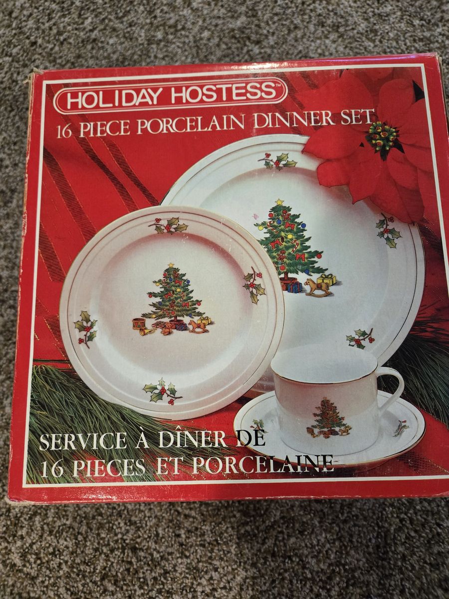 Christmas Dinner Set