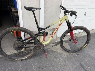 Marin Alpine Trail XR Enduro Bike (LARGE)
