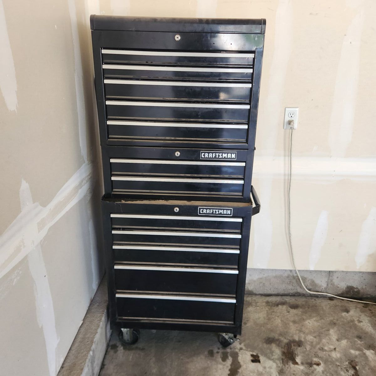 Craftsman 2-Piece Rolling Tool Chest & Cabinet Set - Black, 26.5" Wide