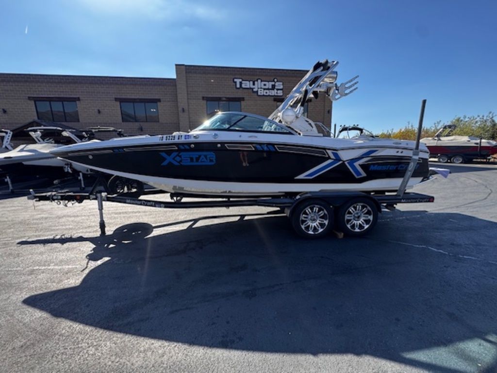 2013 MasterCraft XSTAR