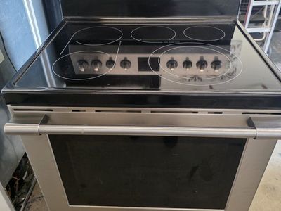 Frigidaire gallery electric stove