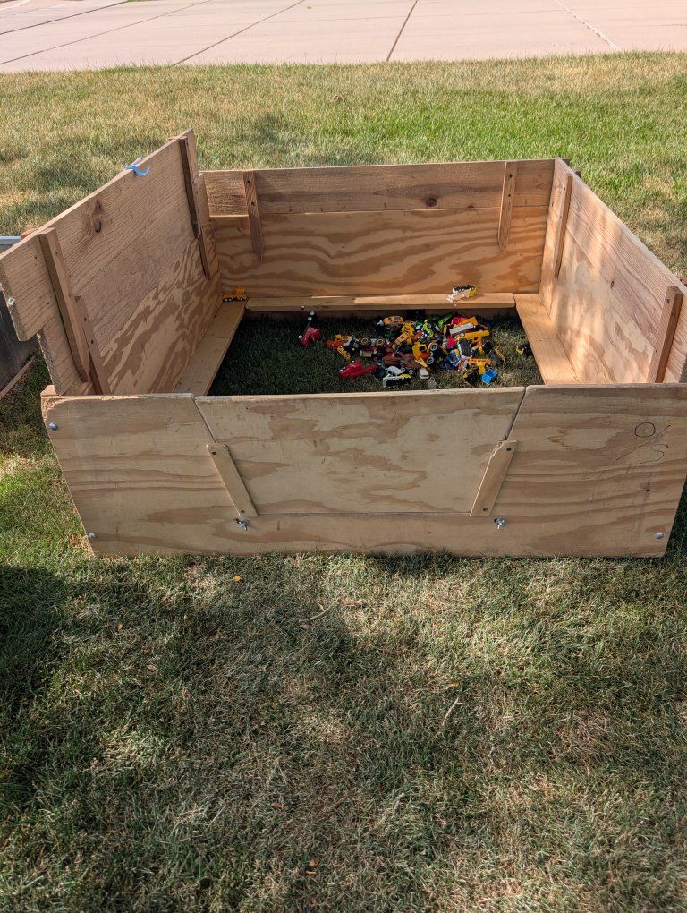 Whelping Box