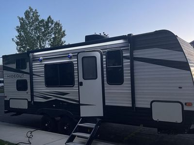 2021 Keystone hideout trailer