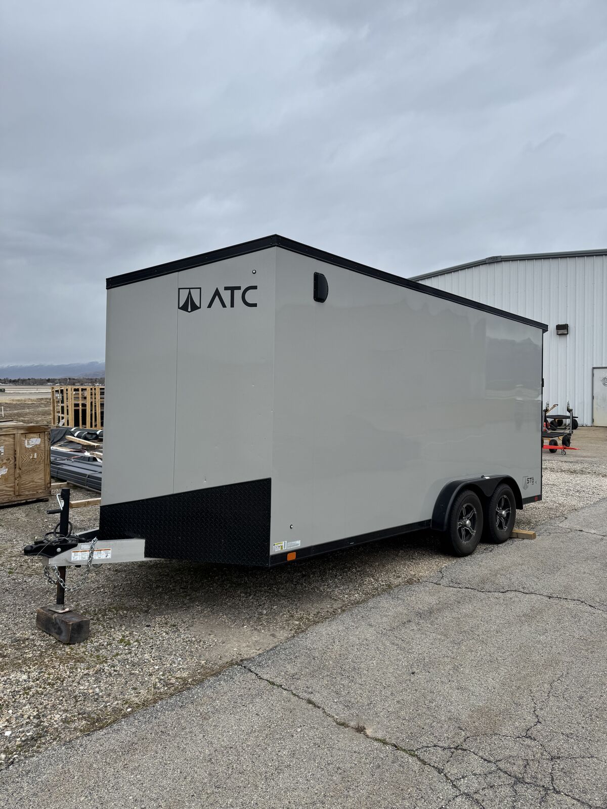 ATC STO 400 Enclosed Trailer