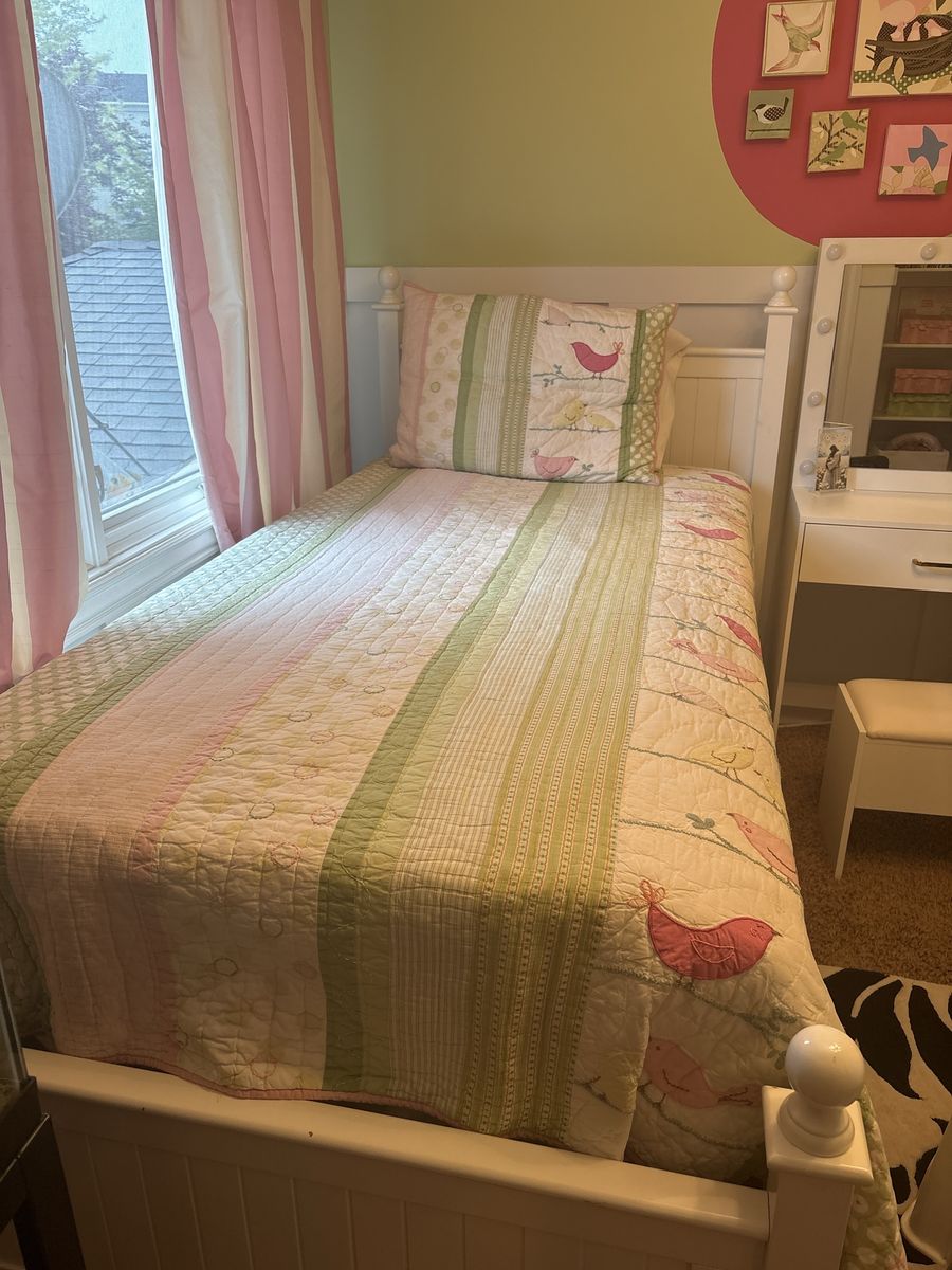 Pottery Barn bedspread
