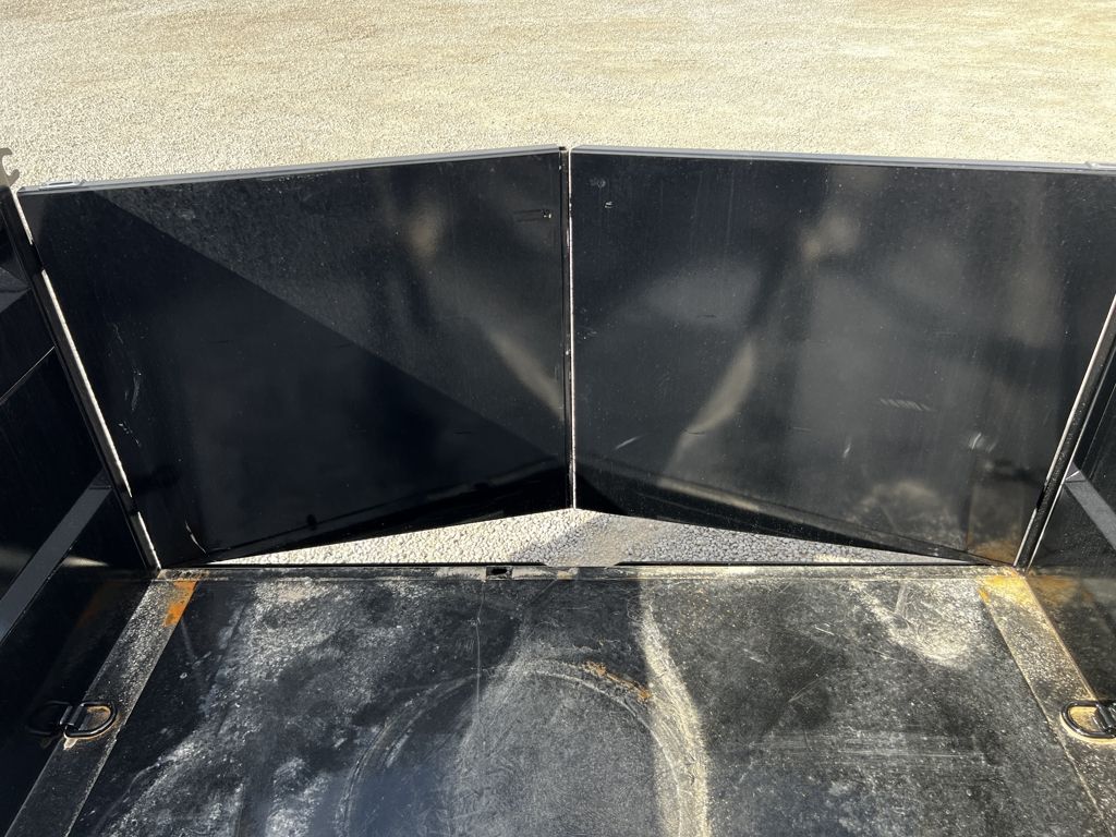Main image 4