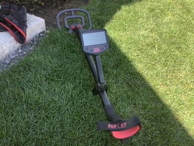 PANCKY Metal Detector with Carrying Bag and Manual
