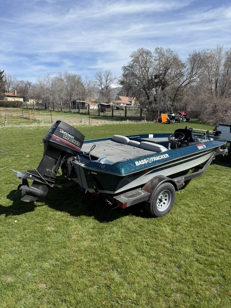 1990 bass tracker 1600tf