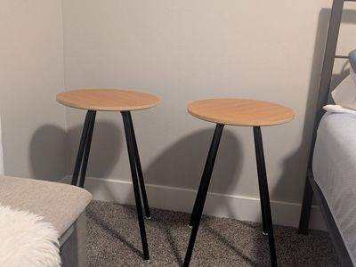 bed side tables