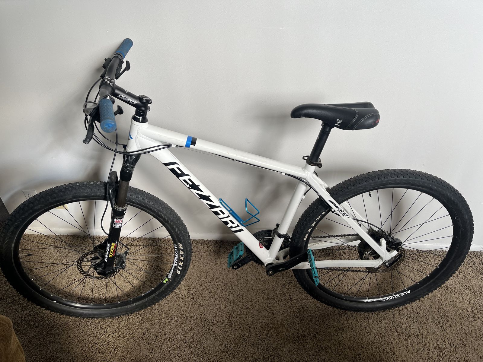 fezzari hardtail mountain bike