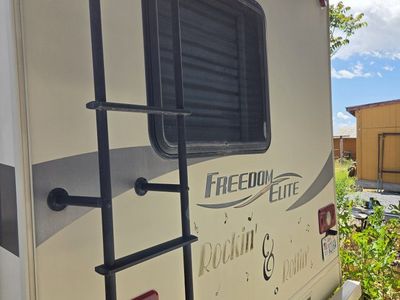 2017 Thor Motor Coach Freedom Elite. OBO
