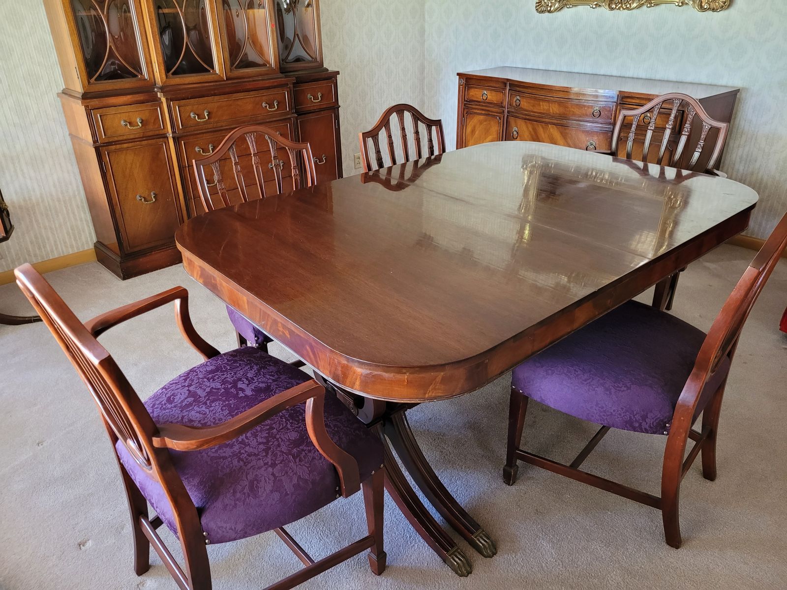 Dining room table