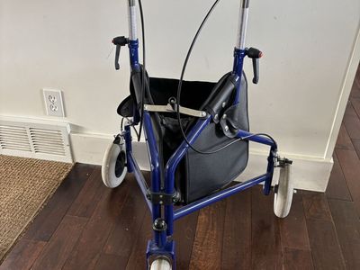3wheeled walker