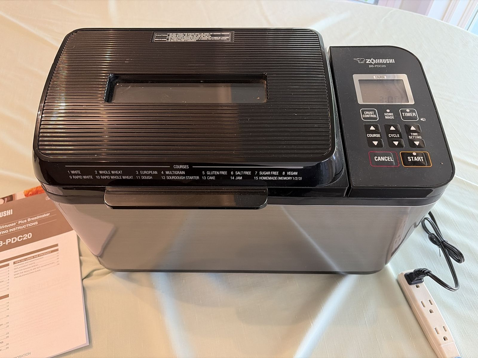 Zojirushi Virtuoso Plus Bread Maker BB-PDC20 – Excellent Condition