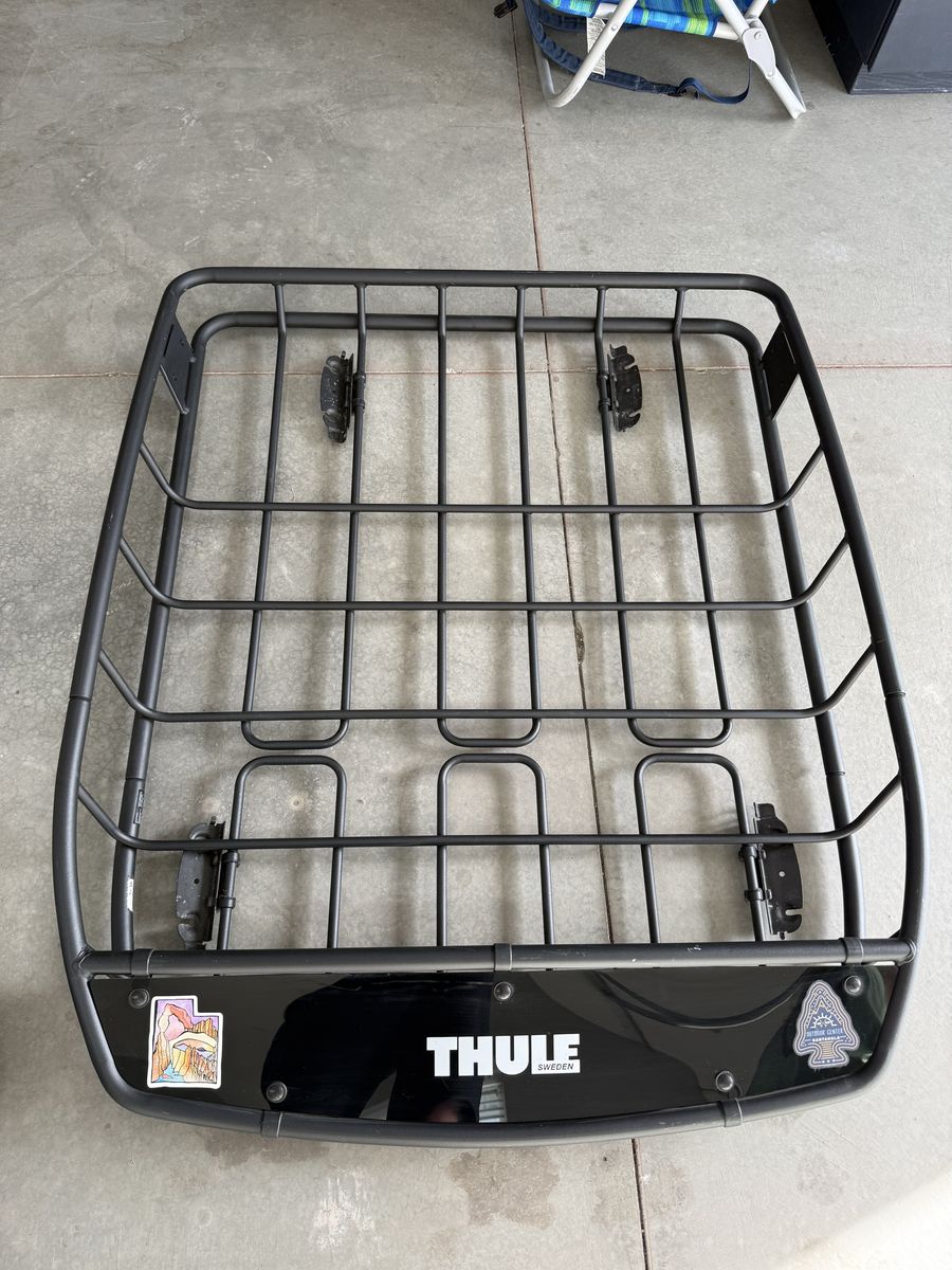 Thule Canyon XT Cargo Basket