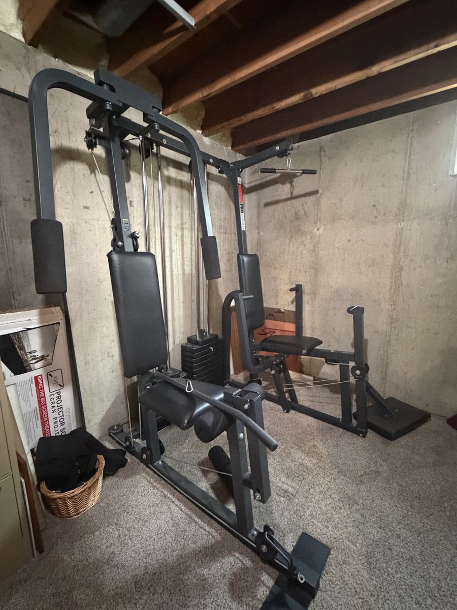 Weider Pro 9940 Compact Home Gym System with Leg Press & Lat Pulldown