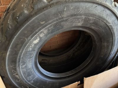 Large Tractor/Loader Tire — Great for Workouts