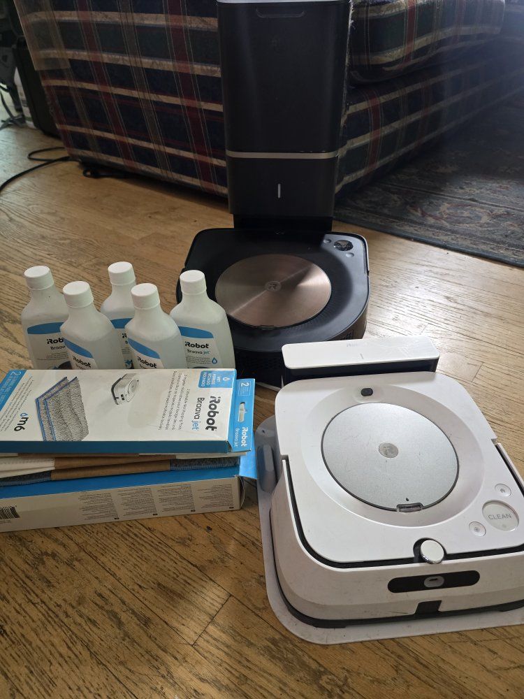 Irobot mop and vacuum