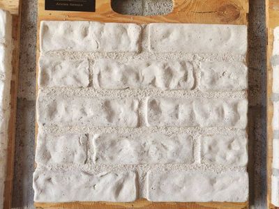 Thin brick